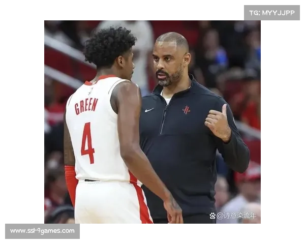 火箭队进攻失序,乌度卡教练需解决缺乏组织后卫问题 火箭队进攻失序,乌度卡教练需解决缺乏组织后卫问题