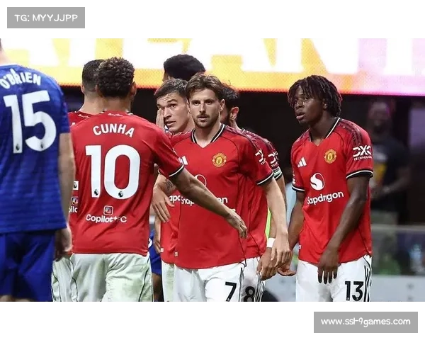 曼联凭借出色团队合作展现强劲实力再创佳绩 曼联凭借出色团队合作展现强劲实力再创佳绩