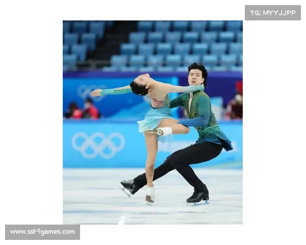 “中国杯后中国花滑梯队亮相，朱易、戴大卫备战美国站”